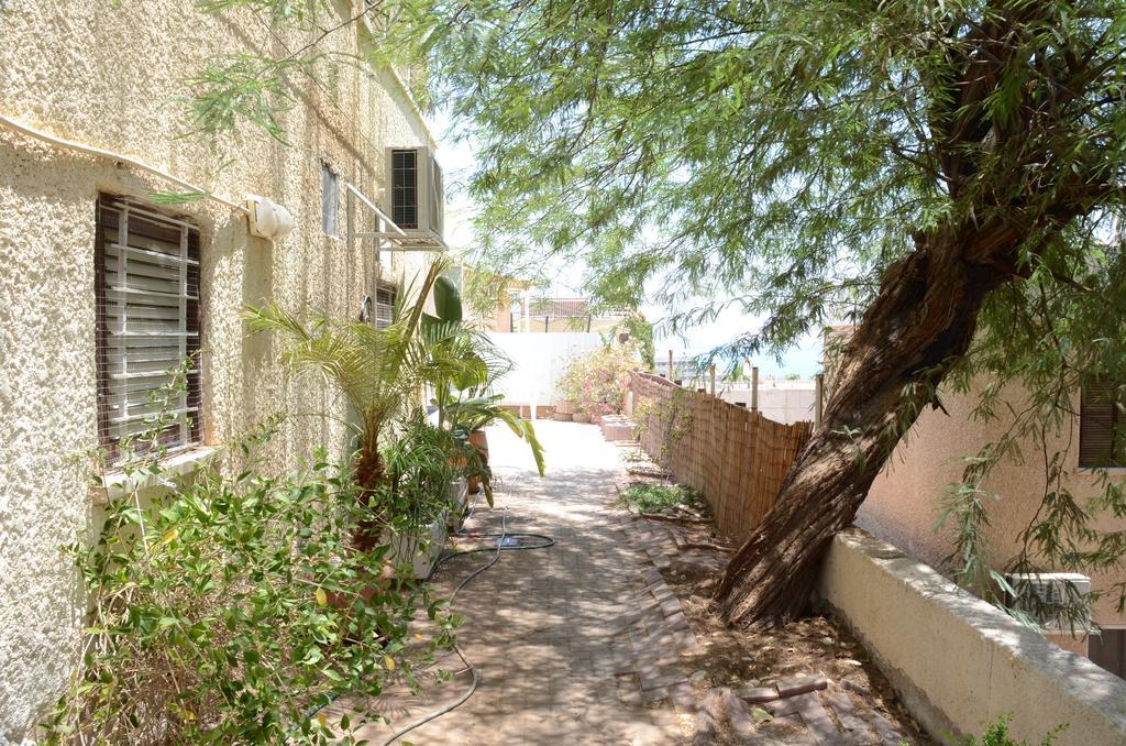 Villa Kibel Apartments Eilat Buitenkant foto