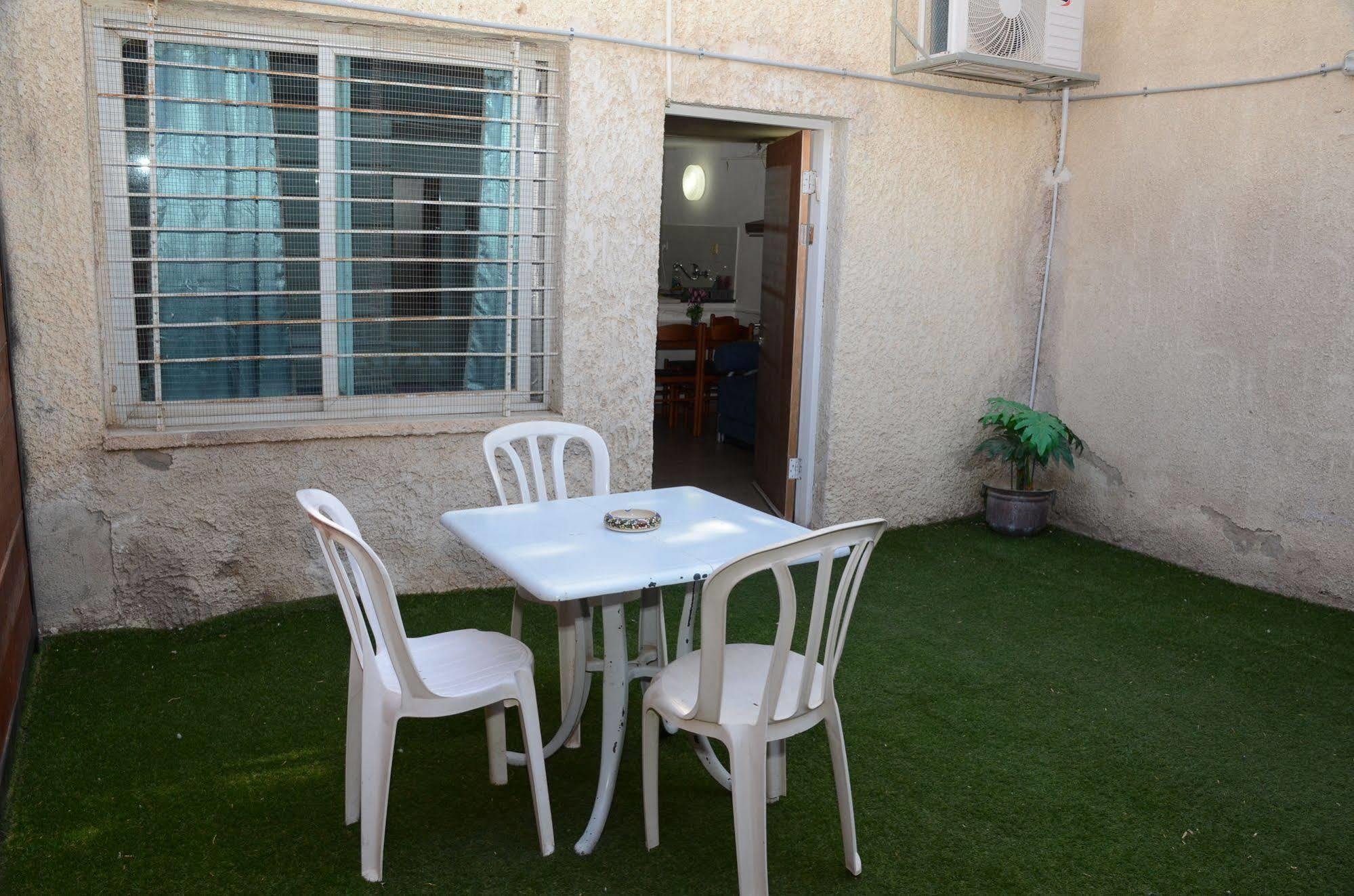 Villa Kibel Apartments Eilat Buitenkant foto
